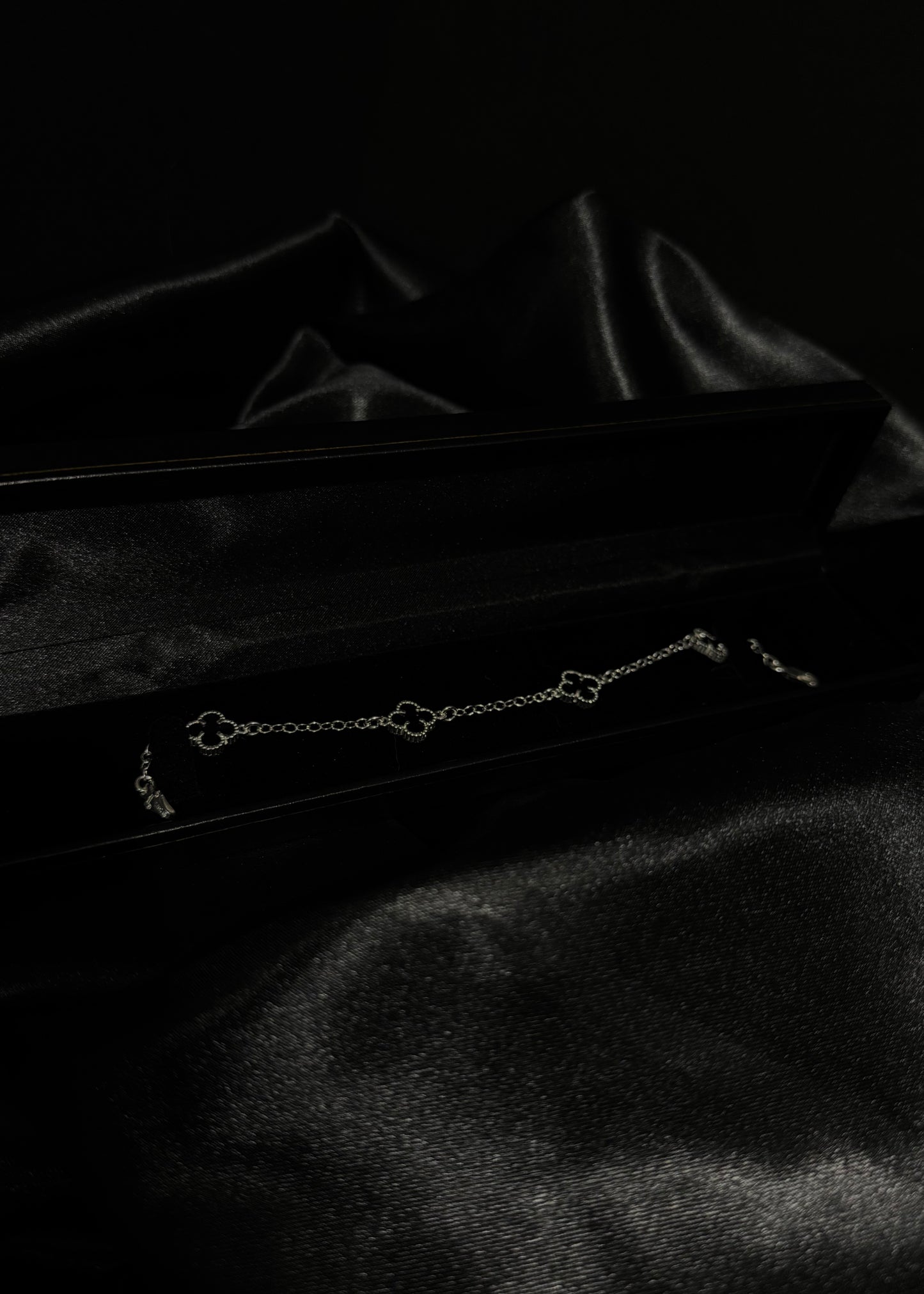 Classic Clover Motif Bracelet – Genuine 925 Sterling Silver Link Chain