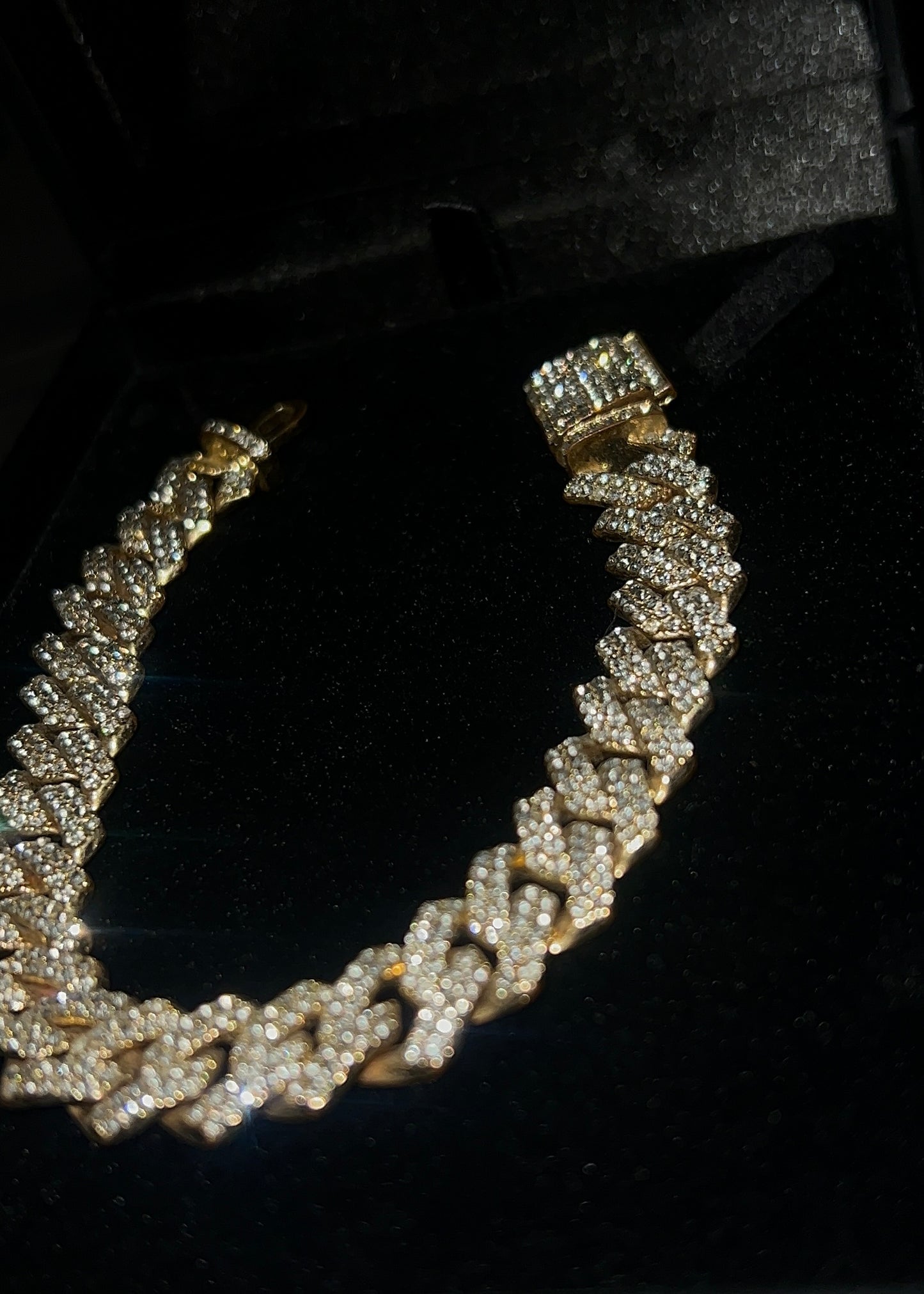 Iced Out Miami Cuban Link – Solid 925 Sterling Silver Iced Out